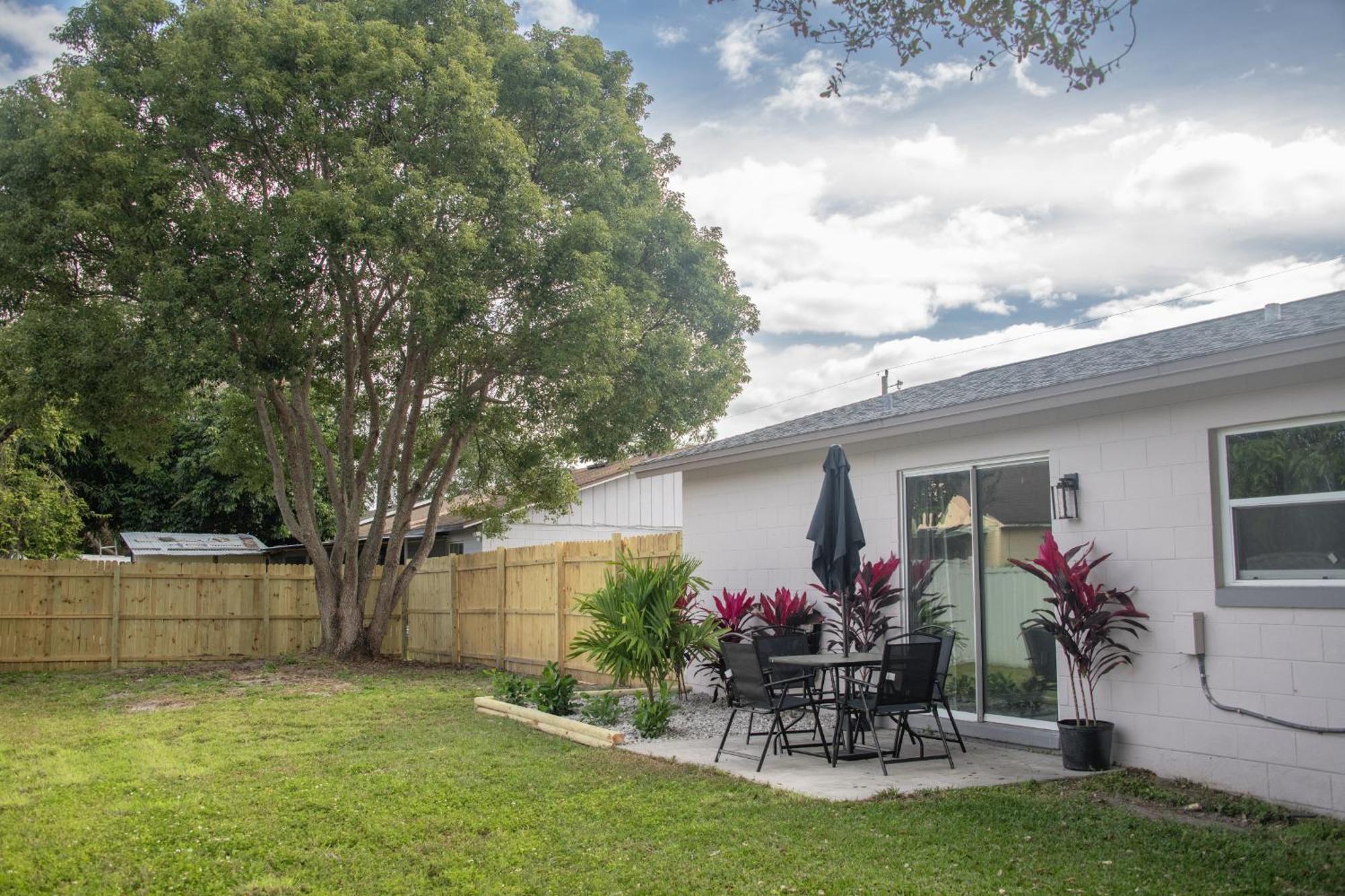 Buchanon Bungalows Orlando Luaran gambar